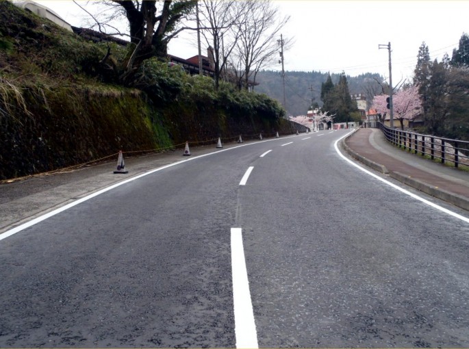 主要地方道富山上滝立山線道路総合交付金（防災・修繕）舗装補修その１工事