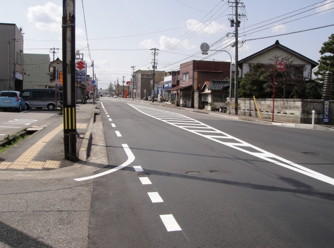 中老田小泉線道路舗装工事