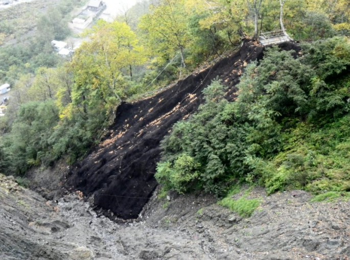 H26　有峰地区渓岸対策（一の谷）工事