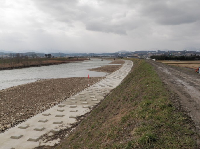 高善寺護岸補修工事