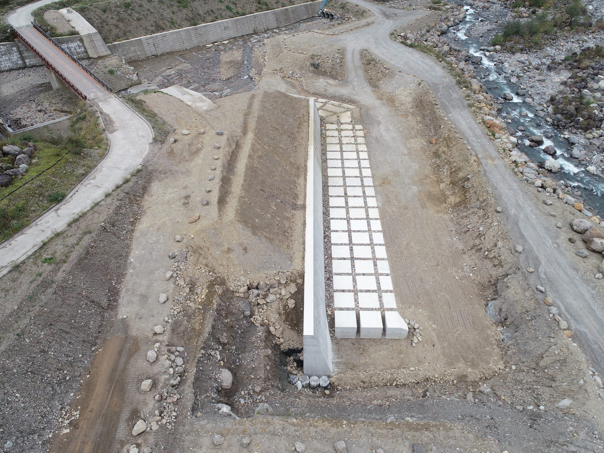 R6有峰地区渓岸対策（多枝原谷）工事