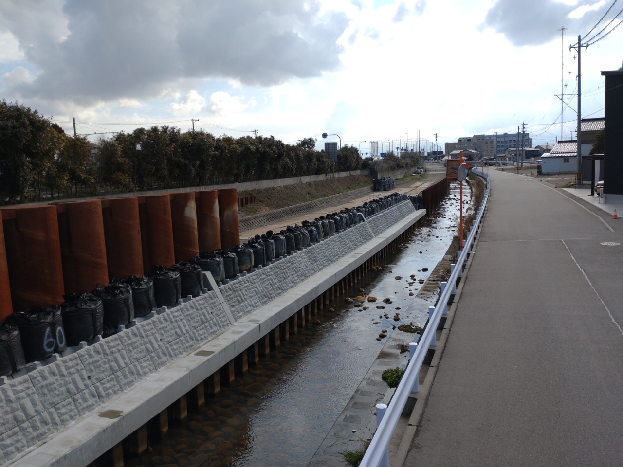 R7粟島地区道路改良その８工事